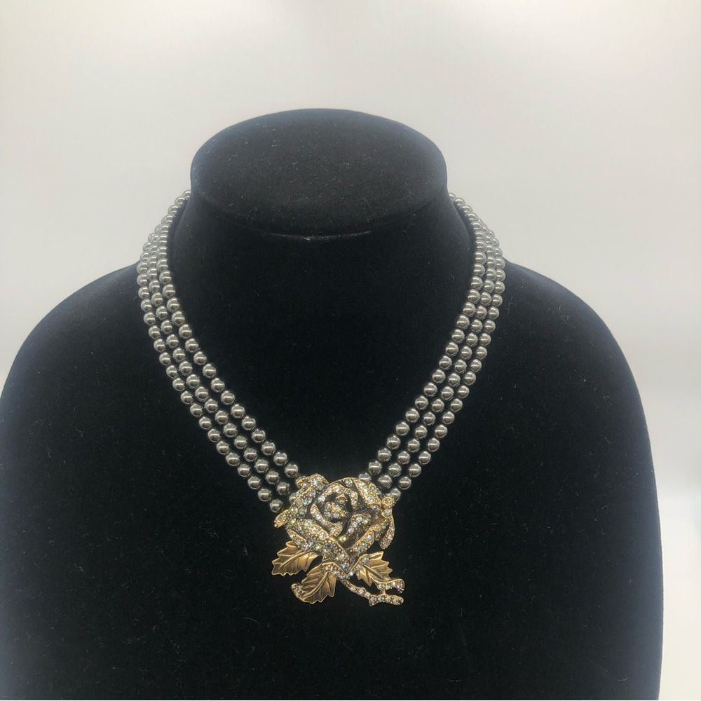 Heidi Daus Beaded Crystal Floral Necklace